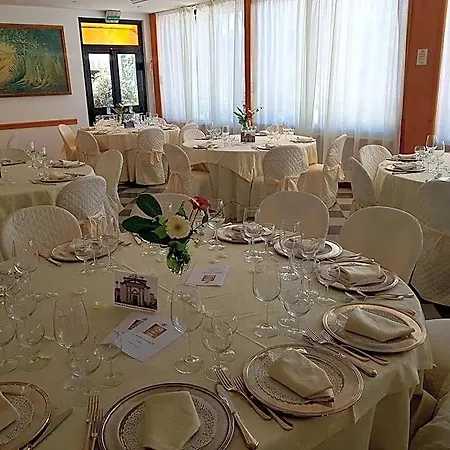 Platani Hotel 4*