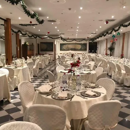 Platani Hotel 4*